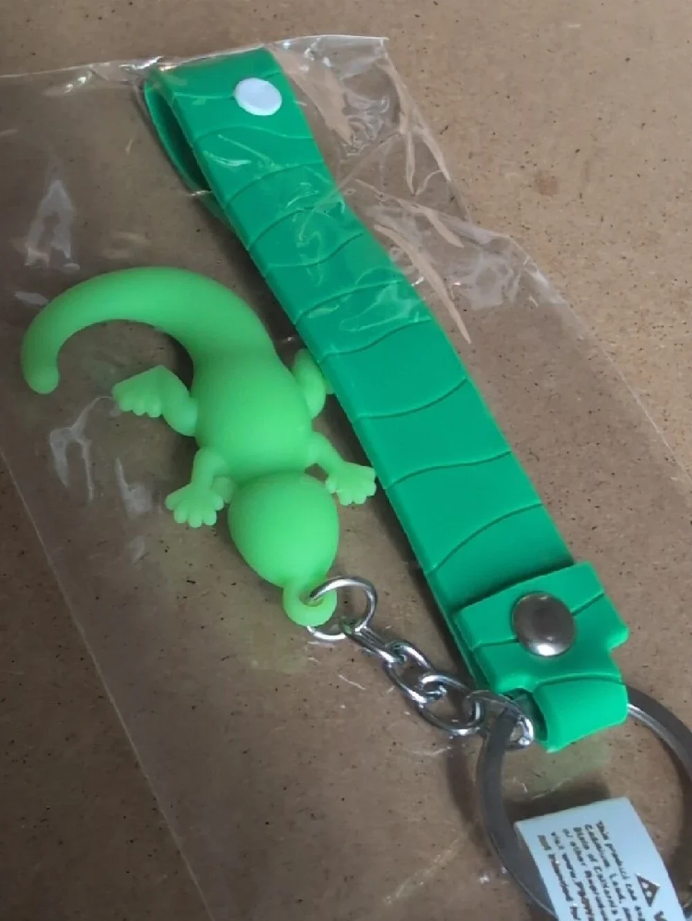 Green 'Good Luck' Lizard Keychain